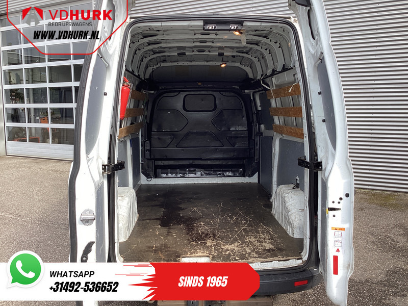 Ford Transit Custom 2.0 TDCI L2H2 Trend EXPORT ONLY Airco/ Cruise/ Camera/ Sidebars/ PDC/ Trekhaak - Малък ван: снимка 5 Ford Transit Custom 2.0 TDCI L2H2 Trend EXPORT ONLY Airco/ Cruise/ Camera/ Sidebars/ PDC/ Trekhaak - Малък ван: снимка 5