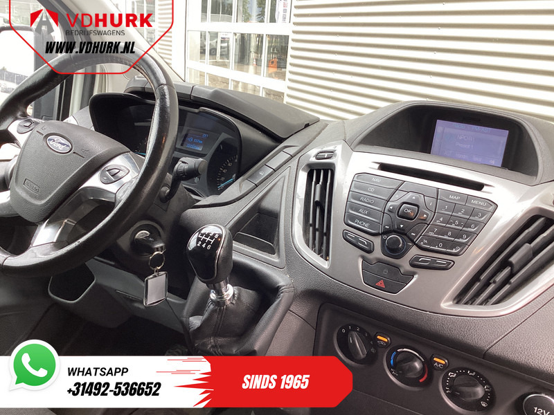 Ford Transit Custom 2.0 TDCI L2H2 Trend EXPORT ONLY Airco/ Cruise/ Camera/ Sidebars/ PDC/ Trekhaak - Малък ван: снимка 3 Ford Transit Custom 2.0 TDCI L2H2 Trend EXPORT ONLY Airco/ Cruise/ Camera/ Sidebars/ PDC/ Trekhaak - Малък ван: снимка 3