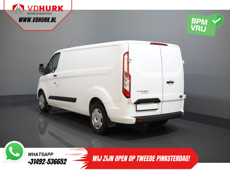 Ford Transit Custom 340 2.0 TDCI 130 pk L2 Trend 2.8t Trekverm./ Carplay/ Navi/ PDC/ Cruise/ Airco - Малък ван: снимка 2 Ford Transit Custom 340 2.0 TDCI 130 pk L2 Trend 2.8t Trekverm./ Carplay/ Navi/ PDC/ Cruise/ Airco - Малък ван: снимка 2