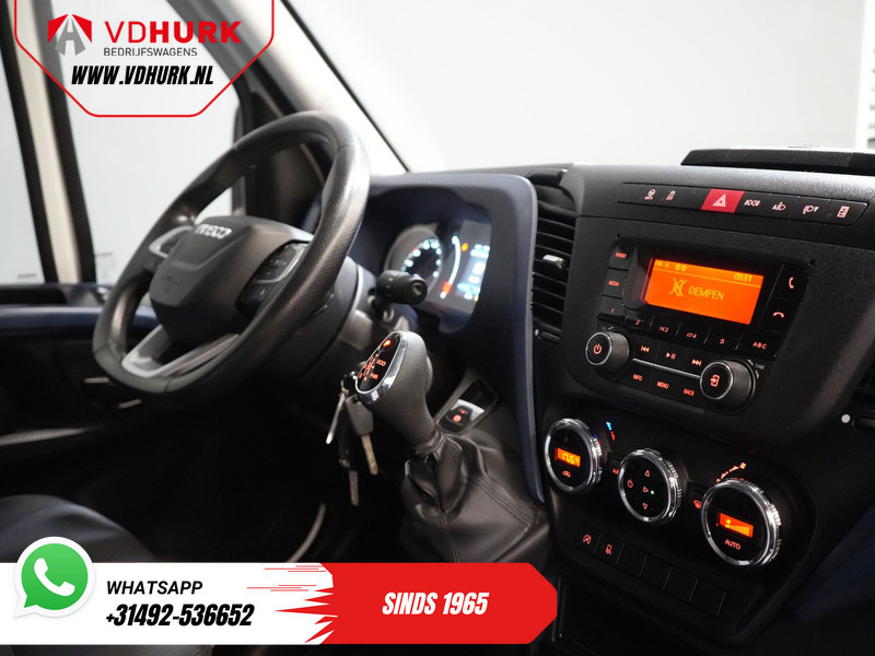 Iveco Daily 35S16V 2.3 160 pk Aut. ZF 3 Zijde Kipper BPM VRIJ! 3.5t Trekverm./ LED/ Gev.Stoel/ Climate/ Cruise/ DAB/ Open Laadbak/ Pick Up/ - Бордови бус: снимка 3 Iveco Daily 35S16V 2.3 160 pk Aut. ZF 3 Zijde Kipper BPM VRIJ! 3.5t Trekverm./ LED/ Gev.Stoel/ Climate/ Cruise/ DAB/ Open Laadbak/ Pick Up/ - Бордови бус: снимка 3