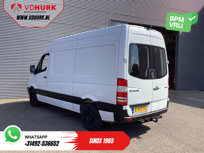 Mercedes-Benz Sprinter 2.2 CDI Aut. EXPORT ONLY Carplay/ Airco/ Trekhaak/ Camera - Товарен бус: снимка 2 Mercedes-Benz Sprinter 2.2 CDI Aut. EXPORT ONLY Carplay/ Airco/ Trekhaak/ Camera - Товарен бус: снимка 2