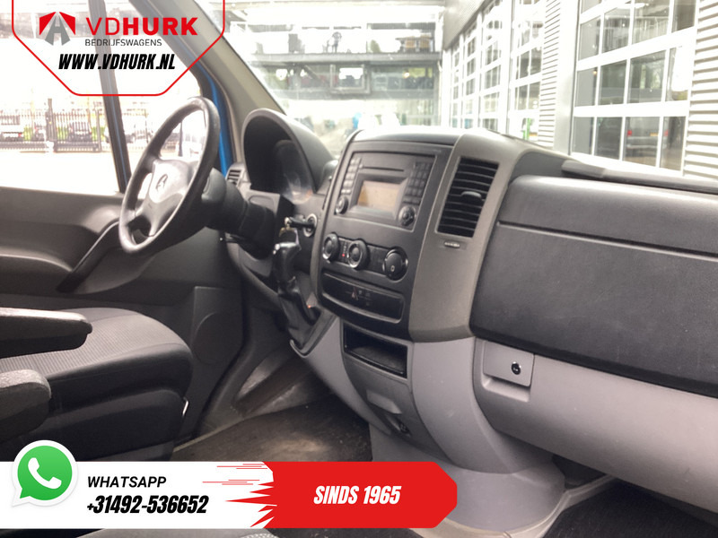 Mercedes-Benz Sprinter 313 2.2 CDI Aut. L2 DC Dubbel Cabine EXPORT ONLY Airco/ 2.8t Trekverm./ Imperiaal & Trap - Товарен бус, Бус с двойна кабина: снимка 3 Mercedes-Benz Sprinter 313 2.2 CDI Aut. L2 DC Dubbel Cabine EXPORT ONLY Airco/ 2.8t Trekverm./ Imperiaal & Trap - Товарен бус, Бус с двойна кабина: снимка 3