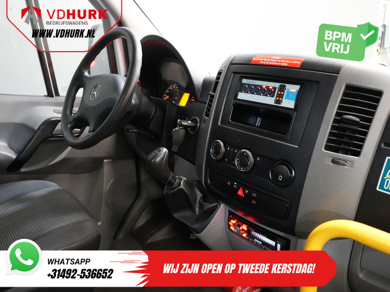 Mercedes-Benz Sprinter 313 2.2 CDI L2H2 €10.164 Incl. BTW BPM VRIJ! EXPORT Combi/ 9 Persoons/ Kombi/ 9P/ Airco/ Rolstoellift - Микробус, Пътнически бус: снимка 3 Mercedes-Benz Sprinter 313 2.2 CDI L2H2 €10.164 Incl. BTW BPM VRIJ! EXPORT Combi/ 9 Persoons/ Kombi/ 9P/ Airco/ Rolstoellift - Микробус, Пътнически бус: снимка 3