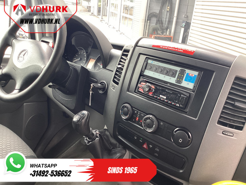 Mercedes-Benz Sprinter 313 2.2 CDI L2H2 €9.922 Incl. BTW BPM VRIJ! EXPORT ONLY Combi/ 9 Persoons/ Kombi/ 9P/ Airco/ Rolstoellift - Микробус, Пътнически бус: снимка 3 Mercedes-Benz Sprinter 313 2.2 CDI L2H2 €9.922 Incl. BTW BPM VRIJ! EXPORT ONLY Combi/ 9 Persoons/ Kombi/ 9P/ Airco/ Rolstoellift - Микробус, Пътнически бус: снимка 3
