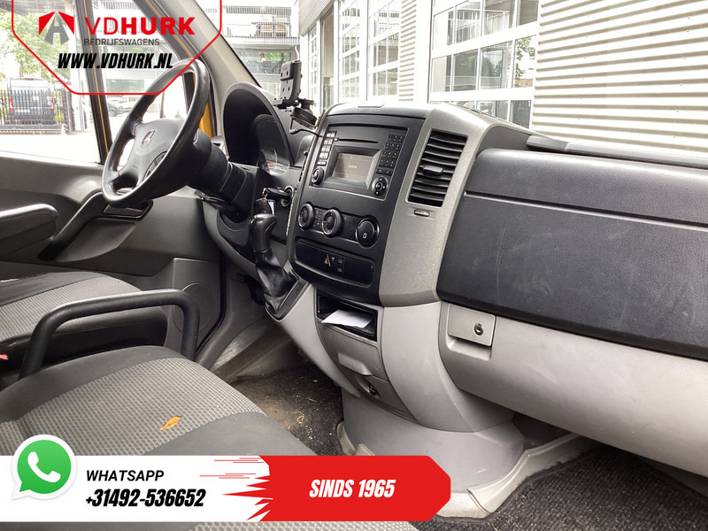 Mercedes-Benz Sprinter 316 2.2 CDI Aut. L2H2 EXPORT ONLY 3,5T Trekgewicht / Airco/ Cruise/ Trekhaak - Товарен бус: снимка 3 Mercedes-Benz Sprinter 316 2.2 CDI Aut. L2H2 EXPORT ONLY 3,5T Trekgewicht / Airco/ Cruise/ Trekhaak - Товарен бус: снимка 3