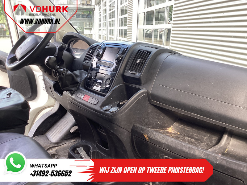 Peugeot Boxer 2.0 HDI 130 pk L2H2 EXPORT ONLY Gev.Stoel/ Climate/ Navi/ Camera/ Cruise/ Trekhaak - Малък ван: снимка 3 Peugeot Boxer 2.0 HDI 130 pk L2H2 EXPORT ONLY Gev.Stoel/ Climate/ Navi/ Camera/ Cruise/ Trekhaak - Малък ван: снимка 3