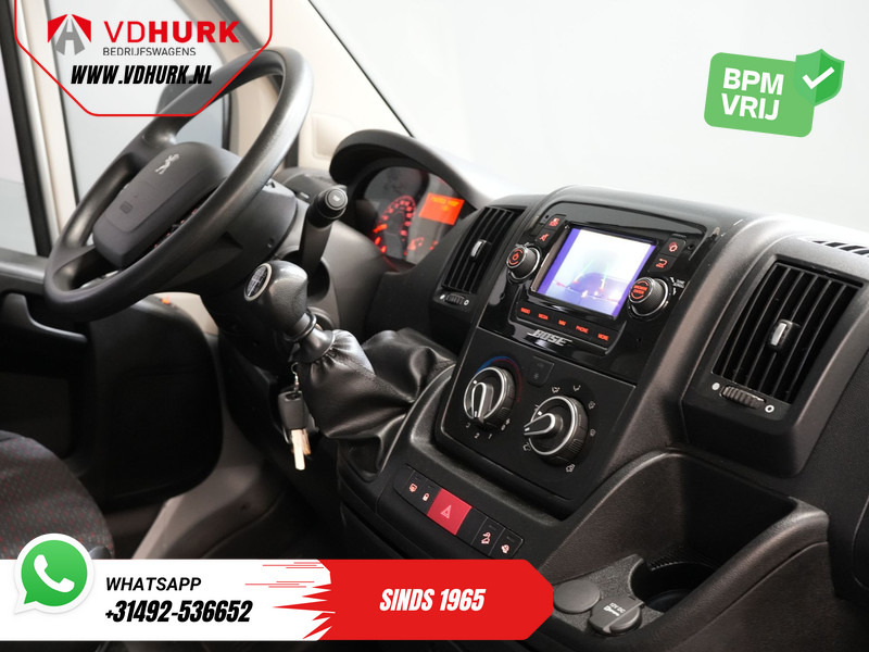 Peugeot Boxer 2.2 HDi 140 pk L2 EXPORT ONLY 3.0t Trekverm./ Navi/ Camera/ PDC/ Cruise/ Airco - Товарен бус: снимка 3 Peugeot Boxer 2.2 HDi 140 pk L2 EXPORT ONLY 3.0t Trekverm./ Navi/ Camera/ PDC/ Cruise/ Airco - Товарен бус: снимка 3