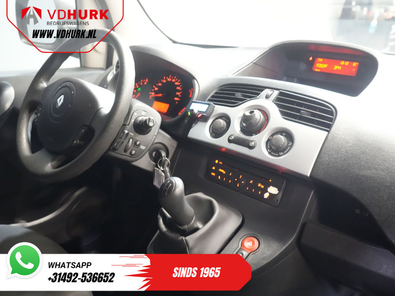 Renault Kangoo Express 1.5 dCi 90 pk EXPORT ONLY Inrichting/ Cruise/ PDC/ Airco/ Trekhaak - Малък ван: снимка 3 Renault Kangoo Express 1.5 dCi 90 pk EXPORT ONLY Inrichting/ Cruise/ PDC/ Airco/ Trekhaak - Малък ван: снимка 3