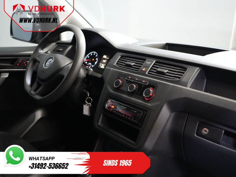 Volkswagen Caddy 1.4 TSI 125 pk BPM VRIJ! BENZINE/ Leder/ Cruise/ Airco - Товарен бус: снимка 3 Volkswagen Caddy 1.4 TSI 125 pk BPM VRIJ! BENZINE/ Leder/ Cruise/ Airco - Товарен бус: снимка 3