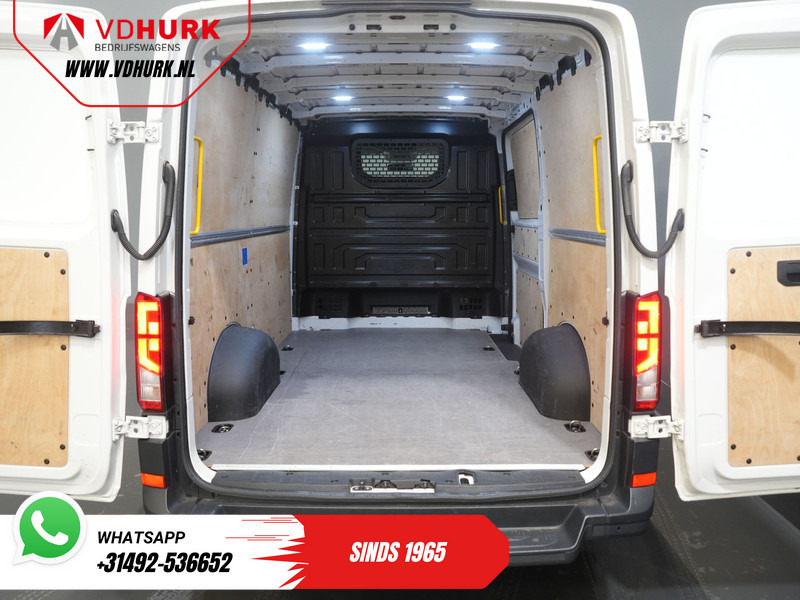 Малък ван Volkswagen Crafter 2.0 TDI 140 pk DSG Aut. L3H2 BPM VRIJ! CarPlay/ Navi/ Airco/ PDC V+A: снимка 14