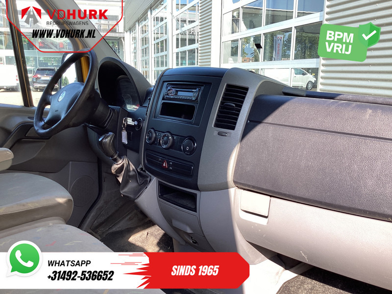 Volkswagen Crafter 32 2.5 TDI 136 pk L3H2 EXPORT ONLY DB Riem V.V./ 2.8t Trekgewicht/ Airco/ 270Gr.Deuren/ Trekhaak - Малък ван: снимка 3 Volkswagen Crafter 32 2.5 TDI 136 pk L3H2 EXPORT ONLY DB Riem V.V./ 2.8t Trekgewicht/ Airco/ 270Gr.Deuren/ Trekhaak - Малък ван: снимка 3