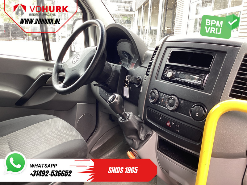 Volkswagen Crafter 35 2.0 TDI L3H2 EXPORT ONLY! €9.559 incl BTW/BPM Rolstoellift/ 9 Pers/ 9P/ Sidebars/ Rearbar/ Airco - Микробус, Пътнически бус: снимка 3 Volkswagen Crafter 35 2.0 TDI L3H2 EXPORT ONLY! €9.559 incl BTW/BPM Rolstoellift/ 9 Pers/ 9P/ Sidebars/ Rearbar/ Airco - Микробус, Пътнически бус: снимка 3