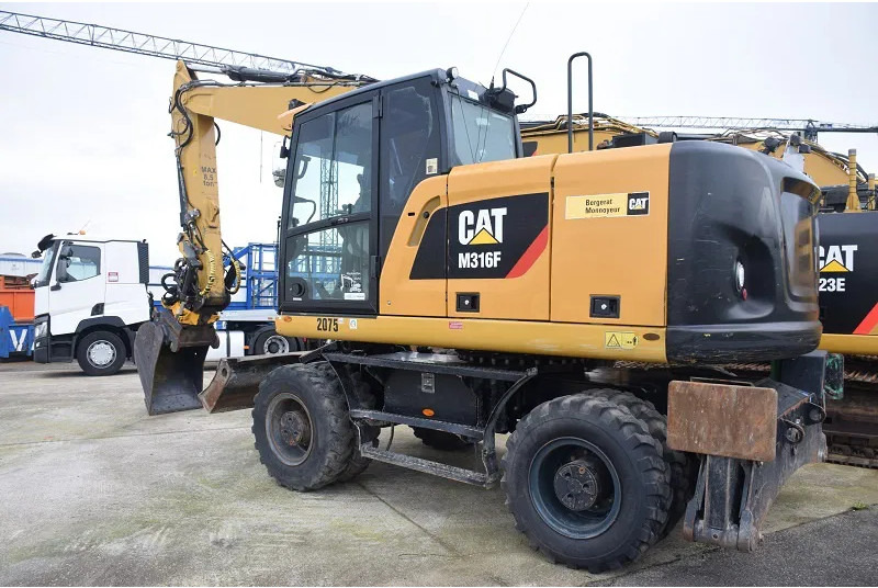 Caterpillar M316F - Колесен багер: снимка 2 Caterpillar M316F - Колесен багер: снимка 2