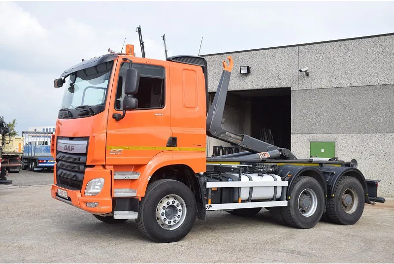 DAF CF 460 - Мултилифт с кука камион: снимка 4 DAF CF 460 - Мултилифт с кука камион: снимка 4
