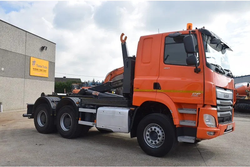 DAF CF 460 - Мултилифт с кука камион: снимка 4 DAF CF 460 - Мултилифт с кука камион: снимка 4