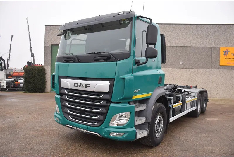 DAF CF 480 - Мултилифт с кука камион: снимка 3 DAF CF 480 - Мултилифт с кука камион: снимка 3
