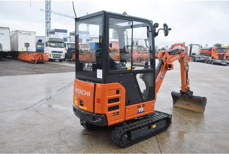 Hitachi ZX19.6 CR - Мини багер: снимка 5 Hitachi ZX19.6 CR - Мини багер: снимка 5