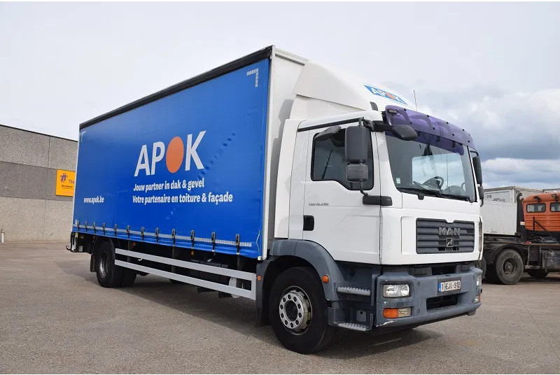 MAN TGM 18.280 - Камион с брезент: снимка 1 MAN TGM 18.280 - Камион с брезент: снимка 1