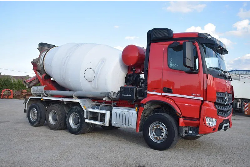 Бетоновоз Mercedes-Benz Arocs 3640 DEBUF 9 CUB: снимка 6