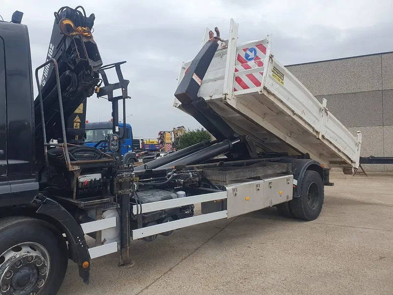 Mercedes-Benz Atego 1928 - Камион с кран: снимка 4 Mercedes-Benz Atego 1928 - Камион с кран: снимка 4