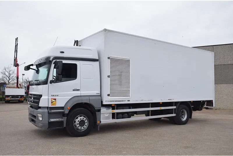 Mercedes-Benz Axor 1824 - Камион фургон: снимка 3 Mercedes-Benz Axor 1824 - Камион фургон: снимка 3