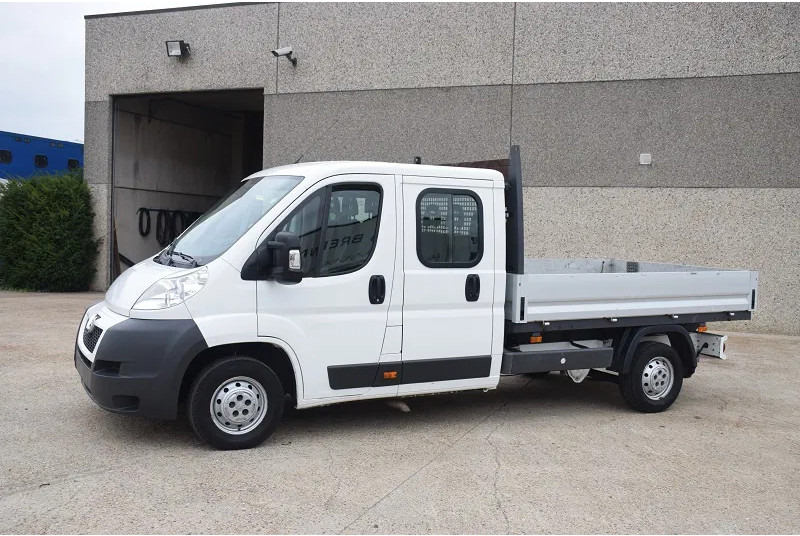 Peugeot Boxer 2.2 L -130 pk - - Бордови бус, Бус с двойна кабина: снимка 3 Peugeot Boxer 2.2 L -130 pk - - Бордови бус, Бус с двойна кабина: снимка 3