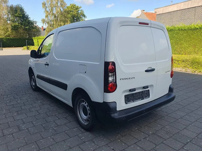 Peugeot Partner - Селскостопанска техника: снимка 3 Peugeot Partner - Селскостопанска техника: снимка 3