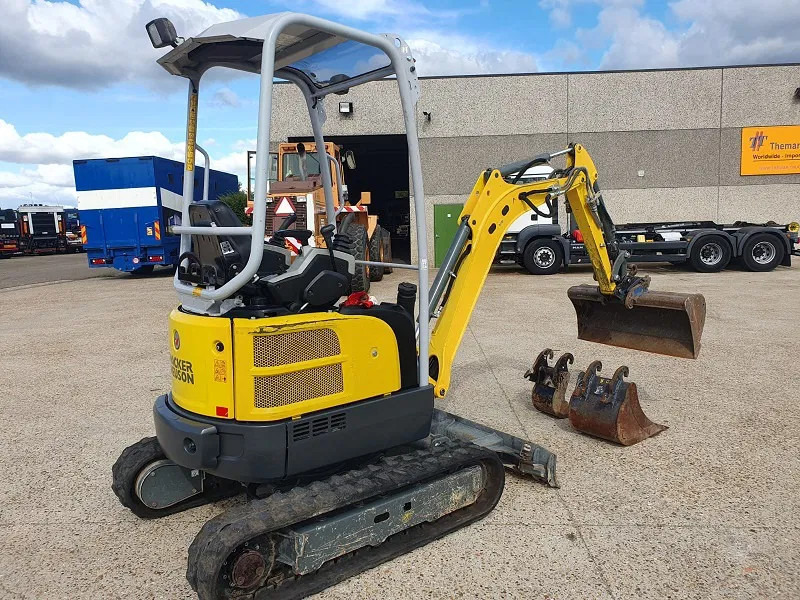 WACKER NEUSON E13-01 - MODEL EZ17 - Селскостопанска техника: снимка 1 WACKER NEUSON E13-01 - MODEL EZ17 - Селскостопанска техника: снимка 1