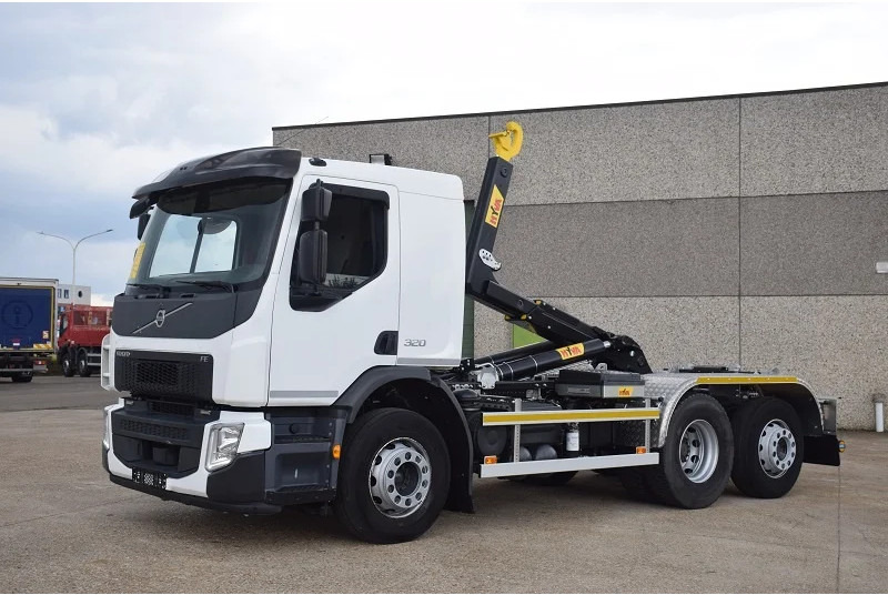 Volvo FE 320 - Мултилифт с кука камион: снимка 1 Volvo FE 320 - Мултилифт с кука камион: снимка 1