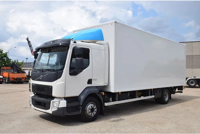 Volvo FL 250 - Камион фургон: снимка 1 Volvo FL 250 - Камион фургон: снимка 1