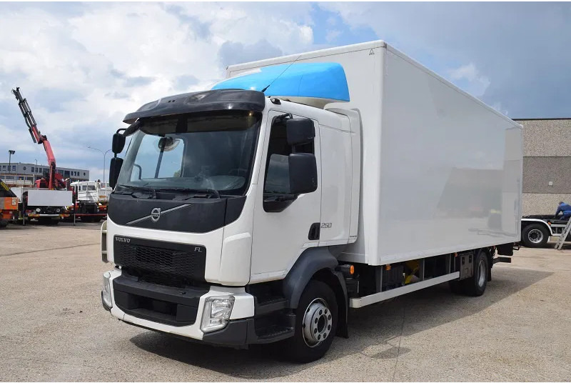 Volvo FL 250 - Камион фургон: снимка 2 Volvo FL 250 - Камион фургон: снимка 2