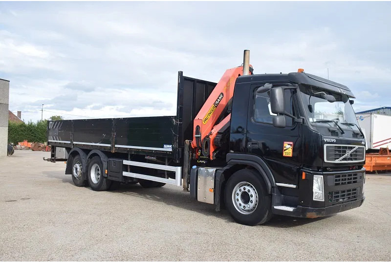 Volvo FM 330 - Камион с кран: снимка 4 Volvo FM 330 - Камион с кран: снимка 4