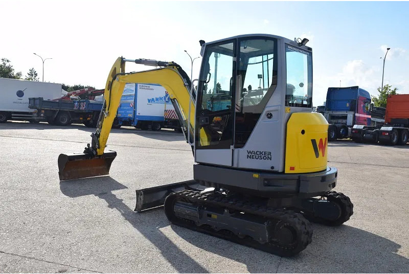 WACKER NEUSON Neuson Wacker 4 TON EZ36 -stock id104 - Мини багер: снимка 2 WACKER NEUSON Neuson Wacker 4 TON EZ36 -stock id104 - Мини багер: снимка 2