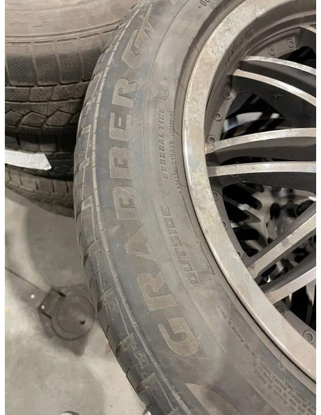 General Tire Dotz velgen met General Tire Grabber banden 255/50 R19 107Y - Гуми и джанти за Лек автомобил: снимка 3 General Tire Dotz velgen met General Tire Grabber banden 255/50 R19 107Y - Гуми и джанти за Лек автомобил: снимка 3