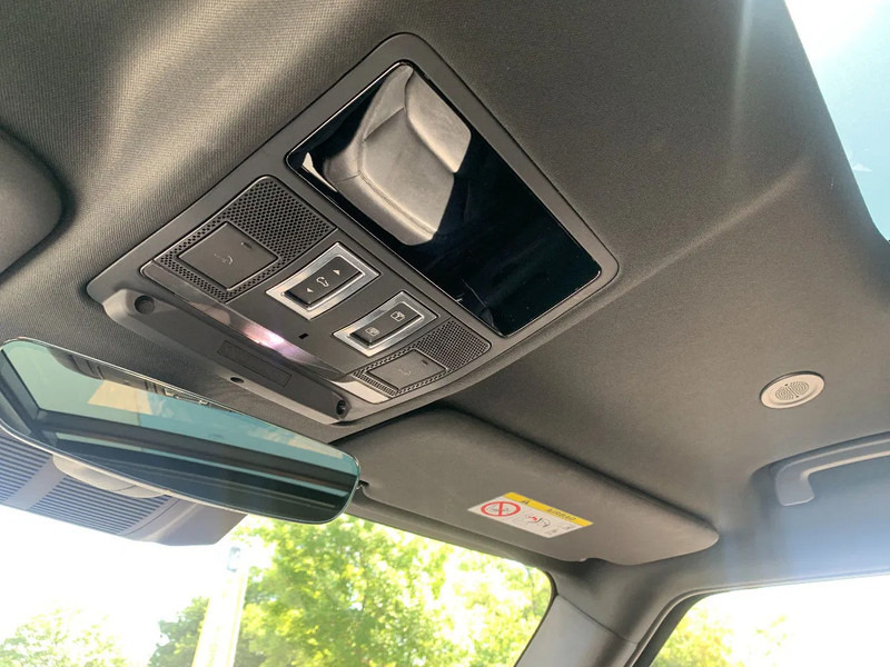 Лек автомобил Land Rover Defender X-Dynamic*360°Camera*Elektrische ramen en spiegels*Wegklapbare trekhaak*Cruise Control*: снимка 8