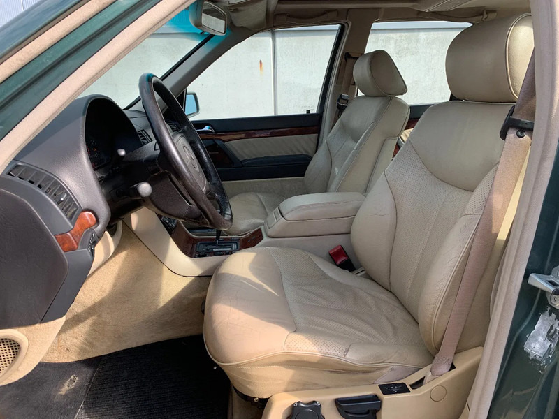 Mercedes-Benz 300-serie 300SE 350 - Лек автомобил: снимка 3 Mercedes-Benz 300-serie 300SE 350 - Лек автомобил: снимка 3