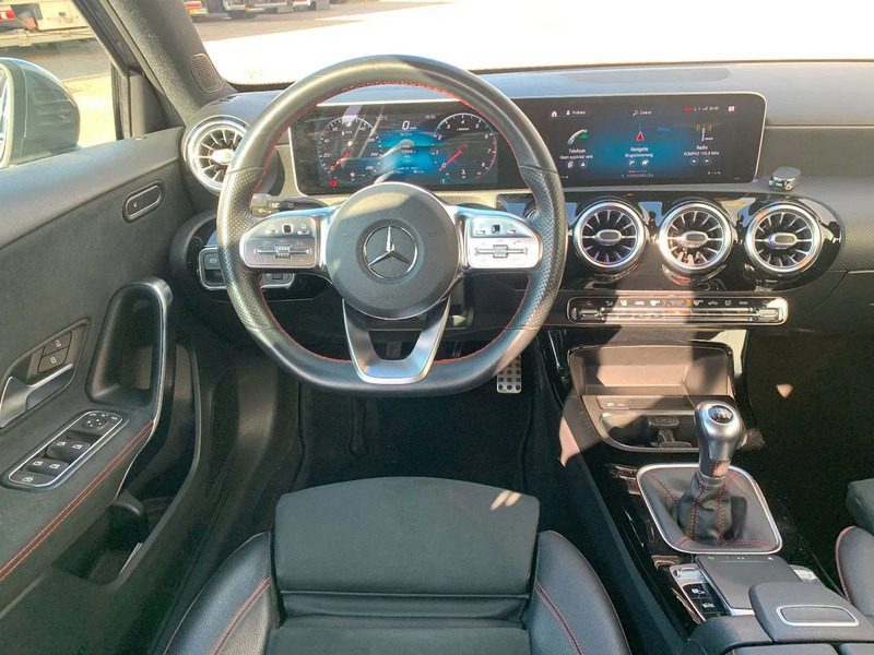 Mercedes-Benz A-Klasse A200 - Лек автомобил: снимка 5 Mercedes-Benz A-Klasse A200 - Лек автомобил: снимка 5