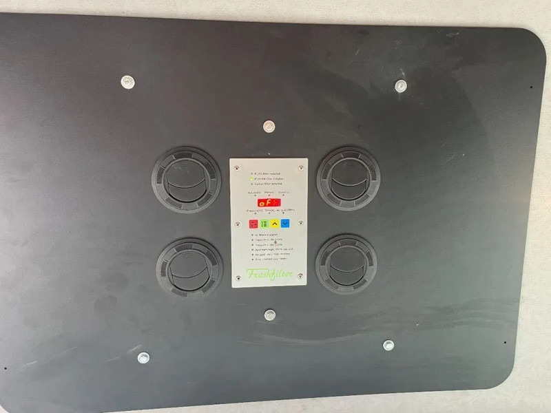 Самосвал камион, Камион с кран Mercedes-Benz Arocs 3342 *6x6*meegestuurd as*2zijdige kipper*Airco*Bluetooth: снимка 9 Самосвал камион, Камион с кран Mercedes-Benz Arocs 3342 *6x6*meegestuurd as*2zijdige kipper*Airco*Bluetooth: снимка 9