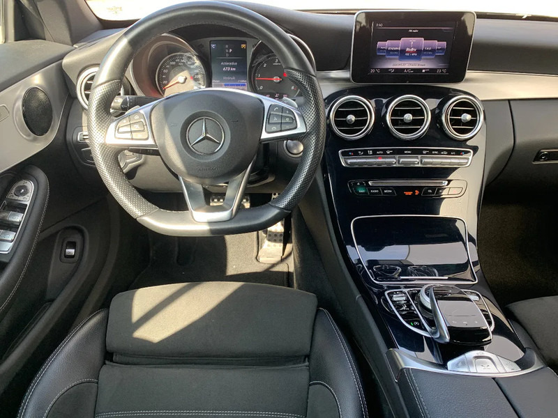 Mercedes-Benz C-Klasse 250 D Coupé*Tempomat*Achteruitrijcamera*Stoelverwarming*Navigatie*Dodehoekdetectie* - Лек автомобил: снимка 3 Mercedes-Benz C-Klasse 250 D Coupé*Tempomat*Achteruitrijcamera*Stoelverwarming*Navigatie*Dodehoekdetectie* - Лек автомобил: снимка 3