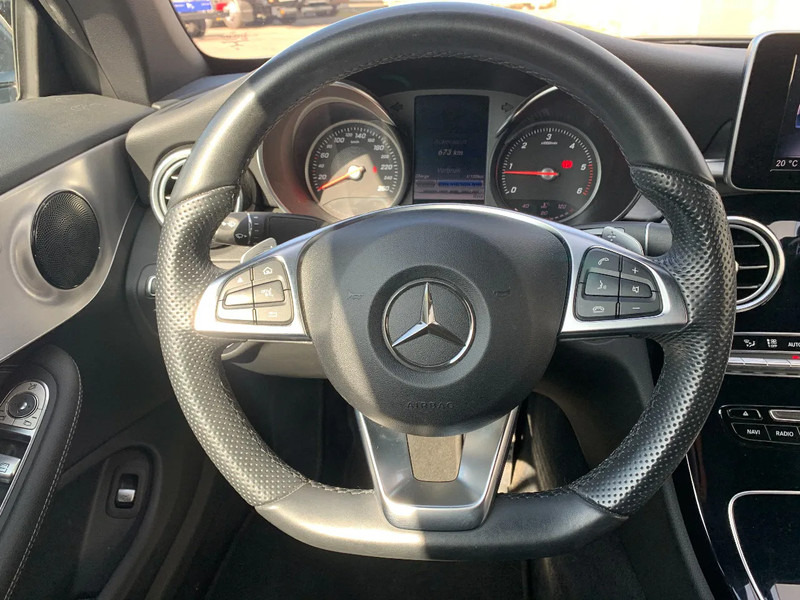 Mercedes-Benz C-Klasse 250 D Coupé*Tempomat*Achteruitrijcamera*Stoelverwarming*Navigatie*Dodehoekdetectie* - Лек автомобил: снимка 5 Mercedes-Benz C-Klasse 250 D Coupé*Tempomat*Achteruitrijcamera*Stoelverwarming*Navigatie*Dodehoekdetectie* - Лек автомобил: снимка 5