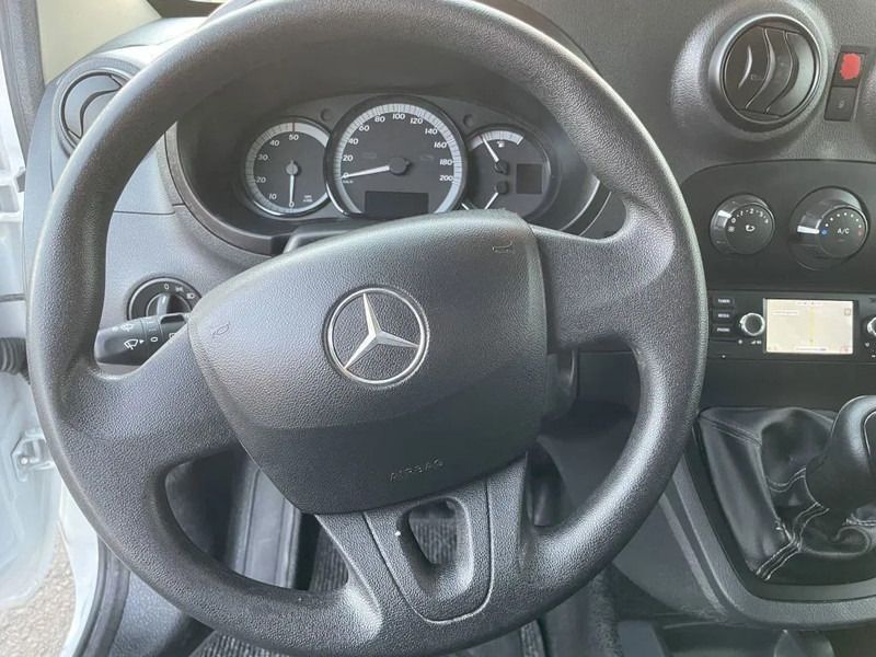 Mercedes-Benz Citan 109 CDI *Navigatie*Airco*Buitenspiegels verwarmd&elektr. verstelbaar - Малък ван: снимка 4 Mercedes-Benz Citan 109 CDI *Navigatie*Airco*Buitenspiegels verwarmd&elektr. verstelbaar - Малък ван: снимка 4