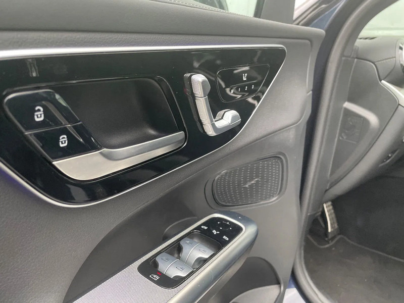 Mercedes-Benz GLC 300de - coupe- AMG - Stuur assistent - Distronic Cruise Control - Джип: снимка 4 Mercedes-Benz GLC 300de - coupe- AMG - Stuur assistent - Distronic Cruise Control - Джип: снимка 4