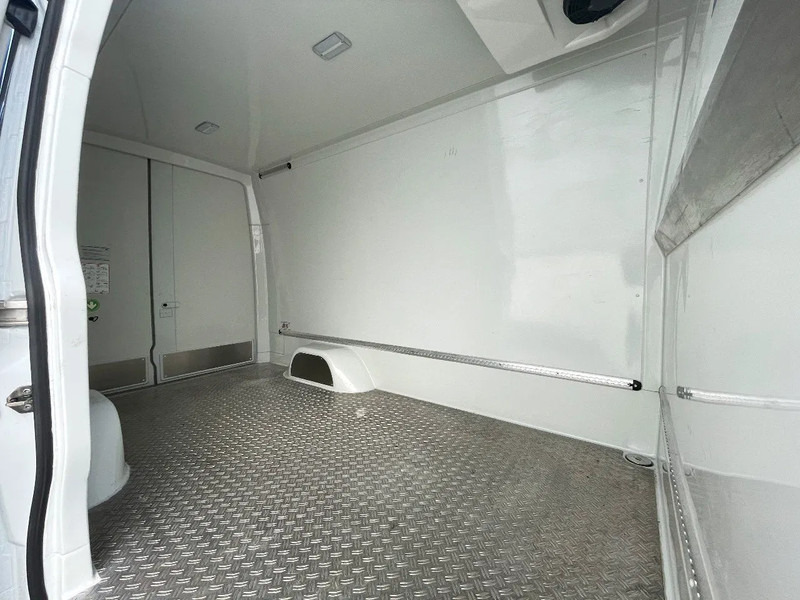 Хладилен бус Mercedes-Benz Sprinter 315 L3H2*NEW Carrier xarios 350 -18°C*achteruitrijcamera*navigatie*zetelverwarming*360° camera*: снимка 7