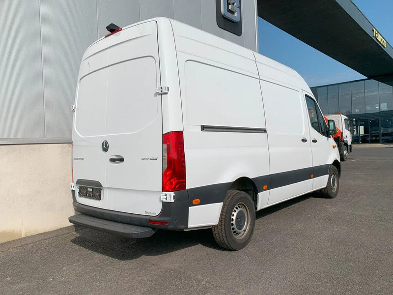 Mercedes-Benz Sprinter 317 CDI*NEW XARIOS 350*L2H2*360°CAMERA*TEMPOMAT*NAVIGATIE* - Хладилен бус: снимка 2 Mercedes-Benz Sprinter 317 CDI*NEW XARIOS 350*L2H2*360°CAMERA*TEMPOMAT*NAVIGATIE* - Хладилен бус: снимка 2