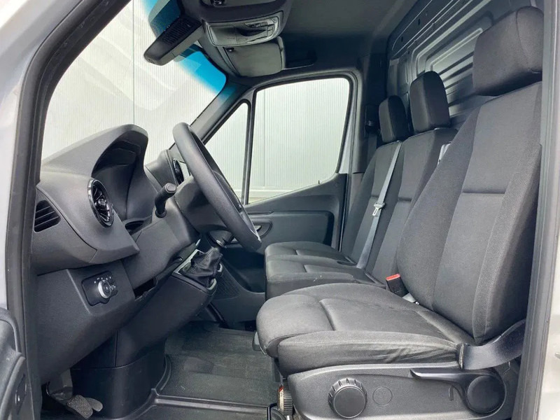 Mercedes-Benz Sprinter 317 CDI*NEW XARIOS 350*L2H2*360°CAMERA*TEMPOMAT*NAVIGATIE* - Хладилен бус: снимка 3 Mercedes-Benz Sprinter 317 CDI*NEW XARIOS 350*L2H2*360°CAMERA*TEMPOMAT*NAVIGATIE* - Хладилен бус: снимка 3
