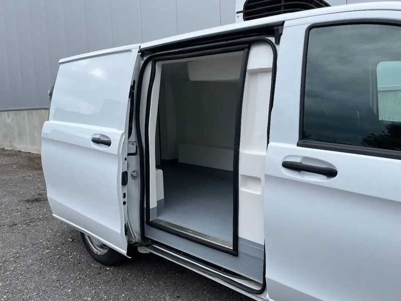 Mercedes-Benz Vito VITO*NACHTKOELING*VRIEZEN-18°*CAMERA*ZIJDEUR - Хладилен бус: снимка 5 Mercedes-Benz Vito VITO*NACHTKOELING*VRIEZEN-18°*CAMERA*ZIJDEUR - Хладилен бус: снимка 5