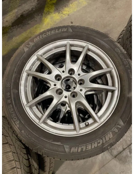 Michelin *205/55 R16 - Гуми и джанти за Лек автомобил: снимка 2 Michelin *205/55 R16 - Гуми и джанти за Лек автомобил: снимка 2