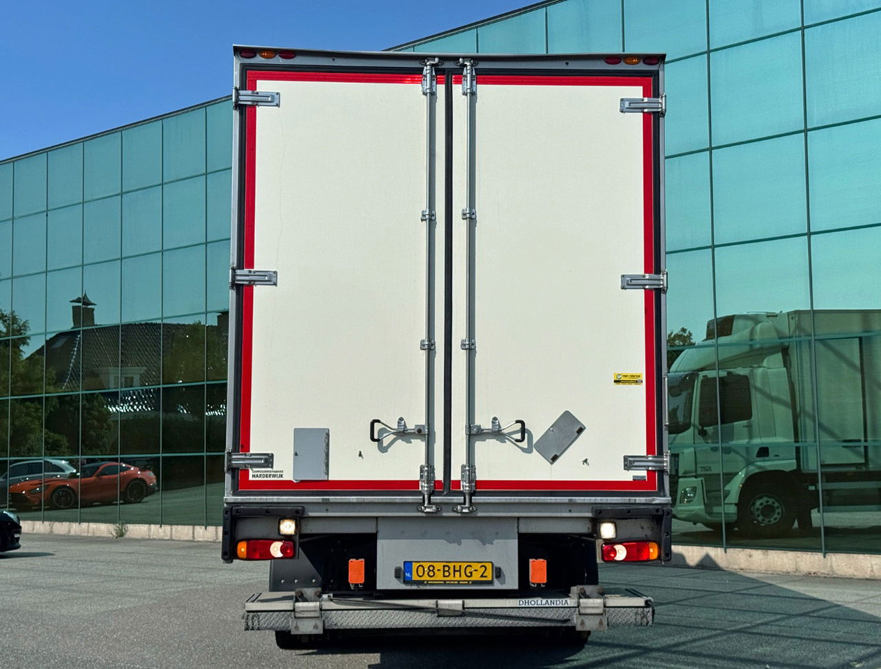 DAF CF 250 Carrier Supra 1150 Multi Temp 561.000 KM Tail Lift NL Truck - Рефрижератор камион: снимка 4 DAF CF 250 Carrier Supra 1150 Multi Temp 561.000 KM Tail Lift NL Truck - Рефрижератор камион: снимка 4