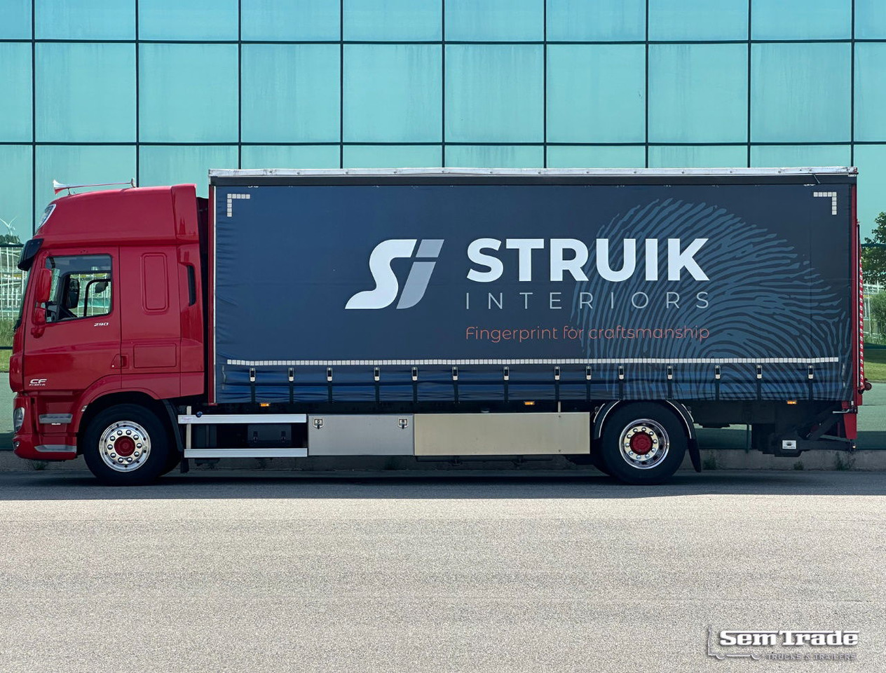 DAF CF 290 FA Space CAB Hardhouten Vloer 2500 KG Klep Nieuw Staat - Камион фургон: снимка 2 DAF CF 290 FA Space CAB Hardhouten Vloer 2500 KG Klep Nieuw Staat - Камион фургон: снимка 2