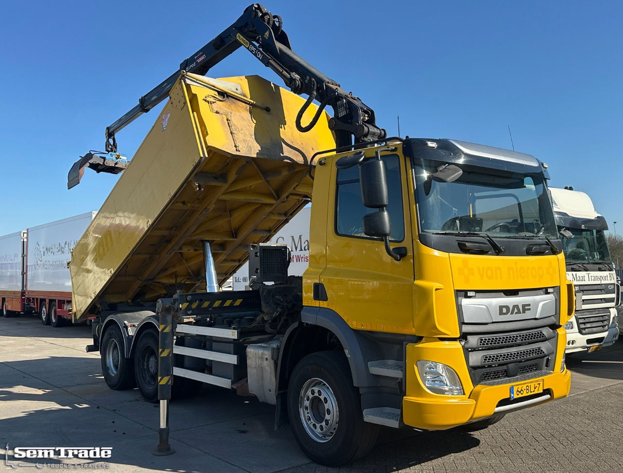 DAF CF 410 FAT 6X4 188.000 KM Palfinger 17 TON/Meter Kraan 2 Zijdige Ruizeveld K - Камион с кран: снимка 5 DAF CF 410 FAT 6X4 188.000 KM Palfinger 17 TON/Meter Kraan 2 Zijdige Ruizeveld K - Камион с кран: снимка 5